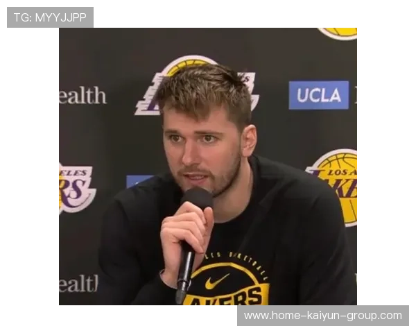 东契奇依然是无所不能的表现，詹姆斯再不回来要成四当家了，东契奇找詹姆斯要球衣